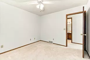 6020 W Valley Ct, Wisconsin Rapids, WI 54494 - Photo 48