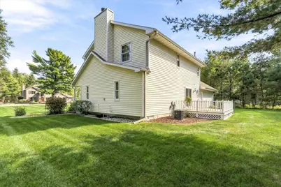 6020 W Valley Court, Wisconsin Rapids, WI 54494 - Photo 8