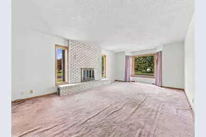 601 S Maryknoll Avenue, Marshfield, WI 54449 - Photo 6