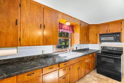1501 S Cherry Avenue, Marshfield, WI 54449 - Photo 16