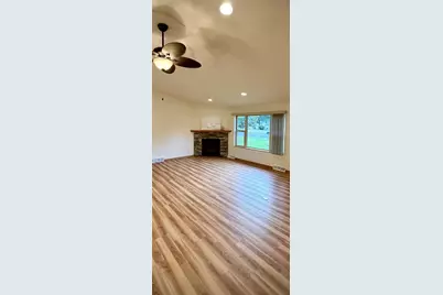 306 Birch Street, Mosinee, WI 54455 - Photo 8