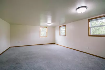 302 W Miller Street, Greenwood, WI 54437 - Photo 16