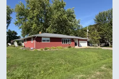 2508 S Wittman Avenue, Marshfield, WI 54449 - Photo 2