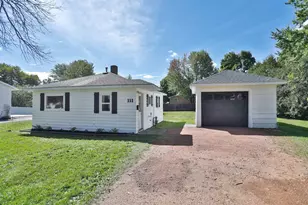 111 Schmidt Ave, Rothschild, WI 54474 - Photo 2