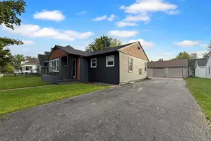 1111 S 7th Ave S, Wausau, WI 54401 - Photo 2