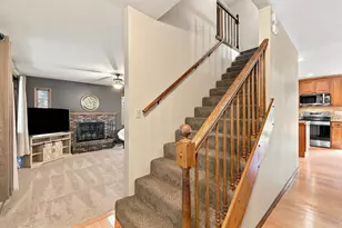 1603 Meadow View Ln, Stevens Point, WI 54482 - Photo 8