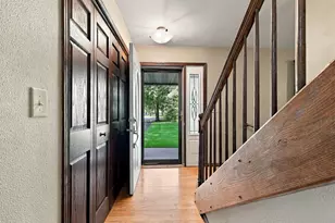 1603 Meadow View Ln, Stevens Point, WI 54482 - Photo 6