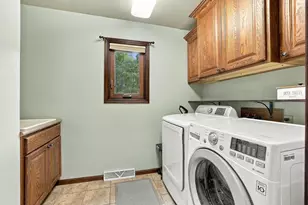1603 Meadow View Ln, Stevens Point, WI 54482 - Photo 24