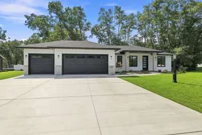 2321 Brooke Lane, Stevens Point, WI 54481 - Photo 2