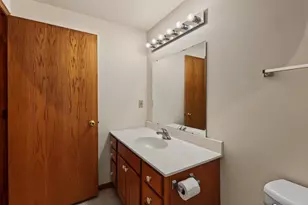 2340 Ok Bluff Cir, Plover, WI 54467 - Photo 40