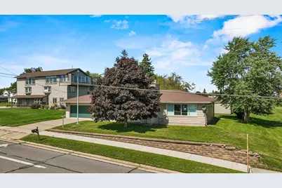 721 W Upham Street, Marshfield, WI 54449 - Photo 28