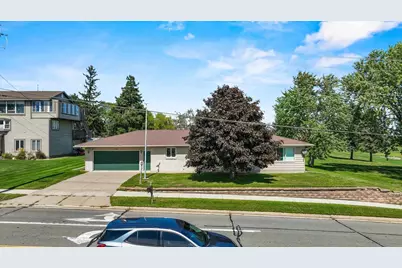 721 W Upham Street, Marshfield, WI 54449 - Photo 26