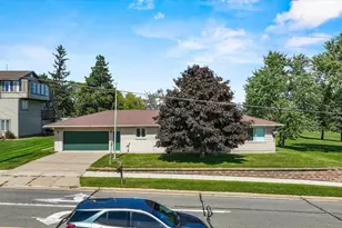 721 W Upham St, Marshfield, WI 54449 - Photo 26