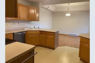 930 Pinewood Lane, Wausau, WI 54403 - Photo 14