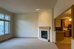 930 Pinewood Ln, Wausau, WI 54403 - Photo 8
