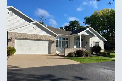 930 Pinewood Lane, Wausau, WI 54403 - Photo 2
