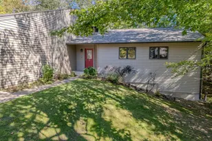 225271 Camellia St, Wausau, WI 54401 - Photo 2