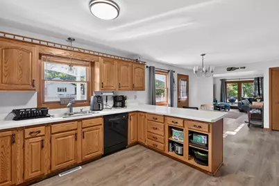 2711 Norton Street, Wisconsin Rapids, WI 54494 - Photo 4