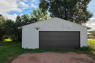 301 E 1st St, Merrill, WI 54452 - Photo 20