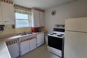 301 E 1st St, Merrill, WI 54452 - Photo 12
