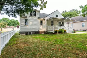 1119 S 13th Ave, Wausau, WI 54401 - Photo 2