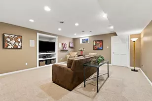 2400 Shadowview Cir, Plover, WI 54467 - Photo 46