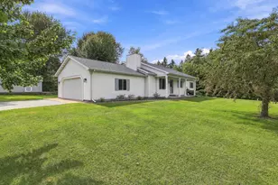 927 Bay View Dr, Mosinee, WI 54455 - Photo 8