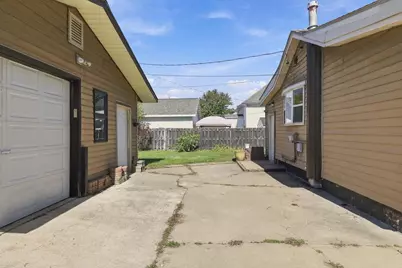 308 Second Street, Stevens Point, WI 54481 - Photo 48