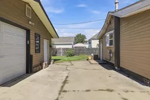 308 2nd St, Stevens Point, WI 54481 - Photo 48