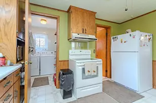 304 Pier St, Merrill, WI 54452 - Photo 6