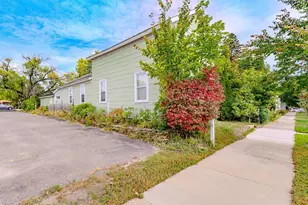 618 Forest St, Wausau, WI 54403 - Photo 2