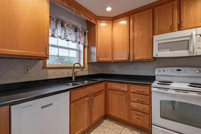 306 N Sales Street, Merrill, WI 54452 - Photo 8