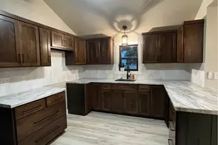 212 Washington Ave, Medford, WI 54451 - Photo 6