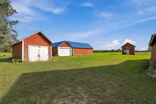 N8218 County Road J, Iola, WI 54945 - Photo 32