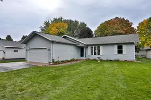 1301 Norton St, Wausau, WI 54401 - Photo 2