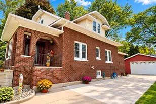 117 N Division St, Loyal, WI 54446 - Photo 2
