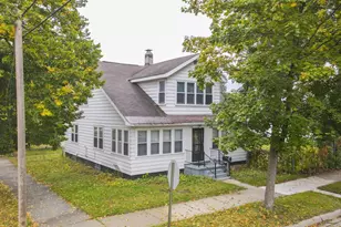129 N 2nd Ave, Wausau, WI 54401 - Photo 2