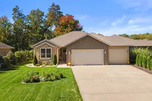1700 Schiller Dr, Stevens Point, WI 54481 - Photo 10