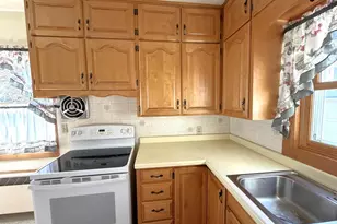 406 Deresch St, Antigo, WI 54409 - Photo 4