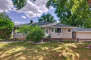 1810 Riverview Dr, Wisconsin Rapids, WI 54494 - Photo 6