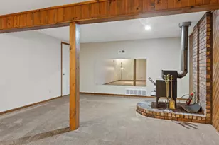 1811 Whispering Pine Dr, Plover, WI 54467 - Photo 28