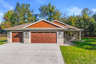 4420 1st St, Stevens Point, WI 54481 - Photo 2