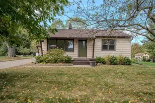 1306 S 13th Ave, Wausau, WI 54401 - Photo 2