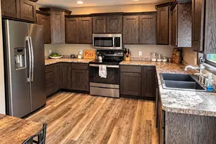 405 N 2nd St, Colby, WI 54421 - Photo 10