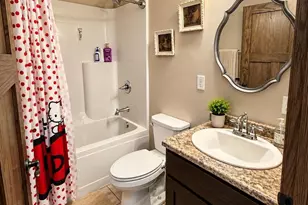 405 N 2nd St, Colby, WI 54421 - Photo 16