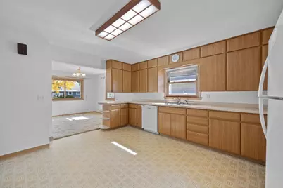 1900 Gilkay Street, Stevens Point, WI 54481 - Photo 16