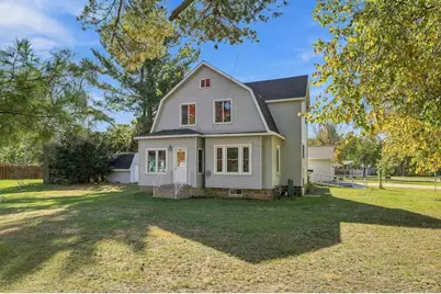 910 Two Mile Avenue, Wisconsin Rapids, WI 54494 - Photo 2