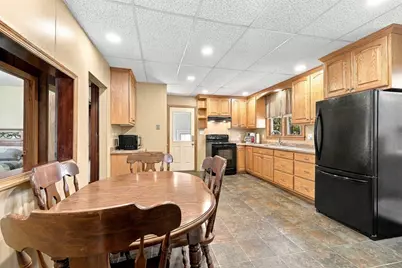 910 Two Mile Avenue, Wisconsin Rapids, WI 54494 - Photo 10