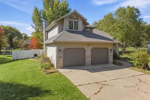 2006 Butternut Pkwy, Marshfield, WI 54449 - Photo 2