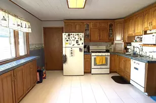 628 Mendlik Ave, Antigo, WI 54409 - Photo 10